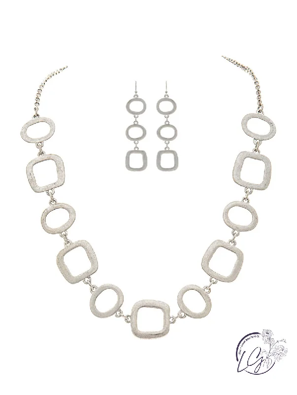 trendy long necklaces for women -Silver Squares & Circles Chain Necklace Set