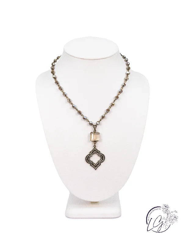 diamond pendant necklaces for women -Diamond Pendant Short Necklace