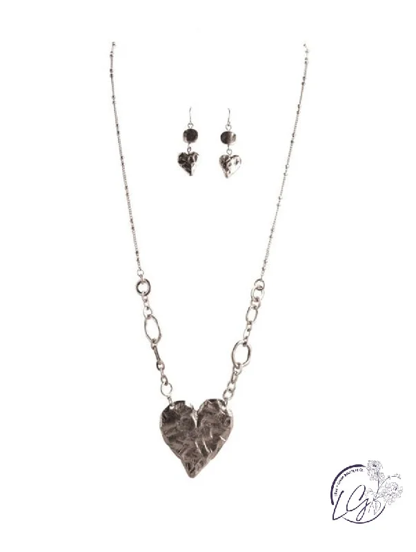 bohemian necklaces for women -Silver Hammered Heart Necklace