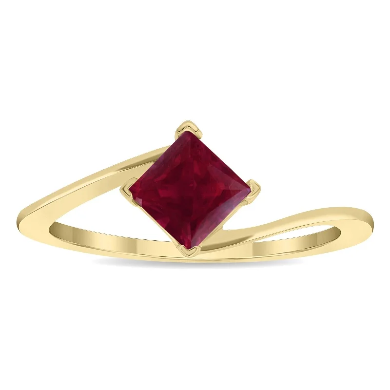 silver rings for women -Women's Solitaire Square Shaped Ruby Wave Ring in 10K Yellow Gold